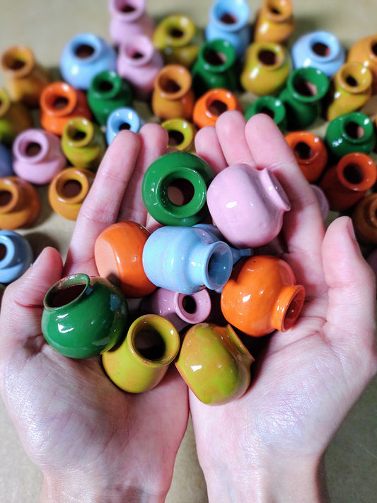 Vasinhos em miniatura de cerâmica - Encomenda | Temolda