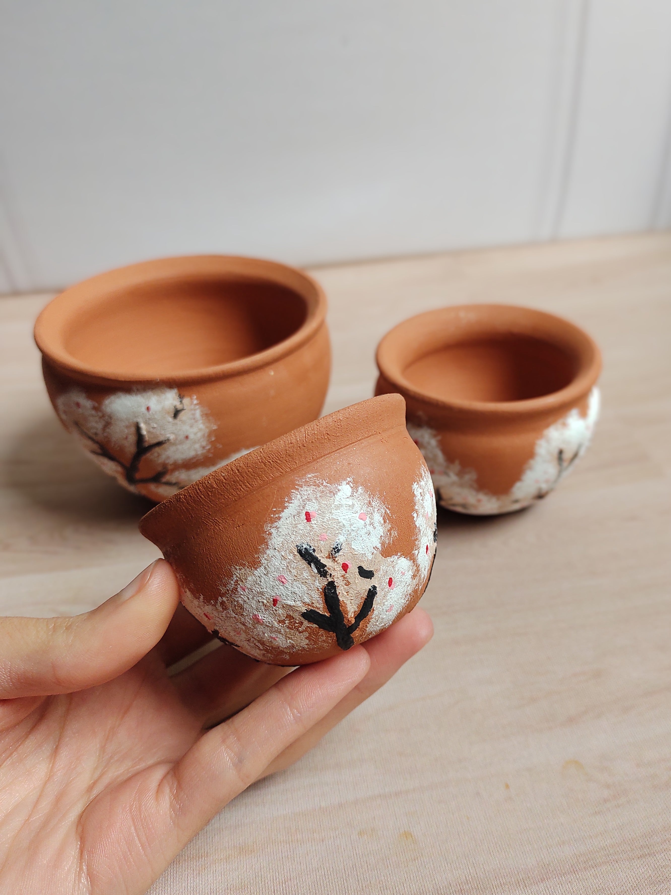 Trio de vasos cascata com pintura a mão - Decore o ambiente naturalmente | Temolda